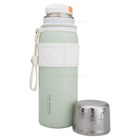 فلاسک رنگ سبز 700 میل yes-water