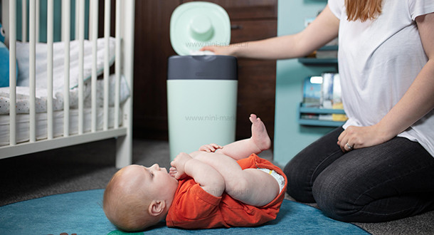 ویژگی سطل مخصوص پوشک رنگ سبز تامی تیپ  Tommee Tippee