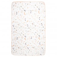 زیرانداز تعویض طرح برگ و بلوط رنگ کرم سایز ایسیز